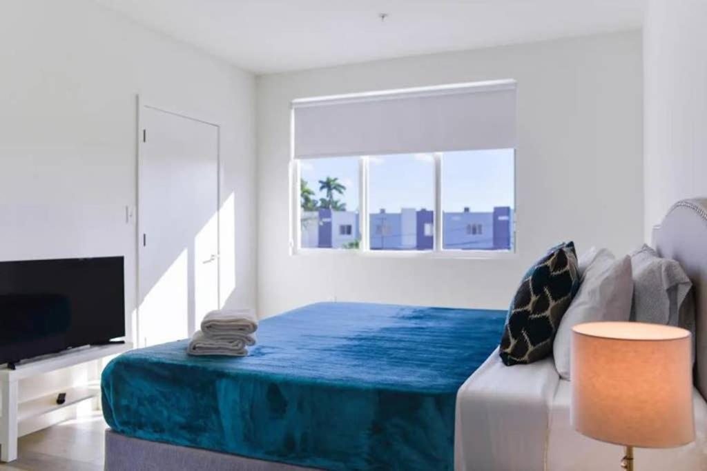 Outstanding Townhouse 18 Min From The Beach - Th2 Miami Buitenkant foto